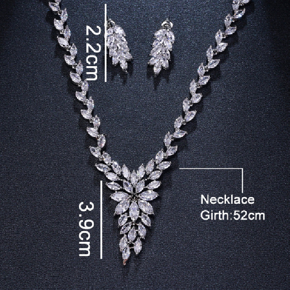 Dress Accessories Fashion Simple Crystal Necklace Set