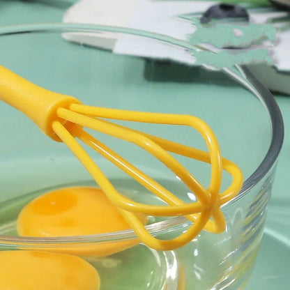 Plastic Creative Mini Manual Eggbeater Baking Gadget